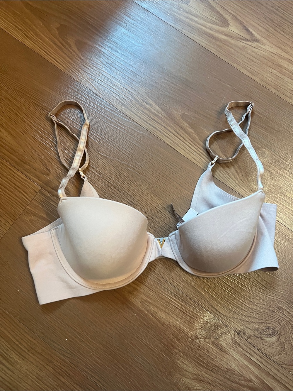Victoria's Secret Nude Light Beige Molded Push-Up Bra
